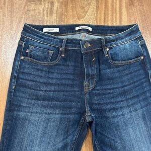 Vigoss Women's Deep Indigo Skinny Jeans